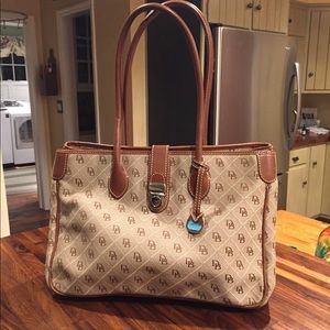 Dooney & Bourke Shoulder Bag
